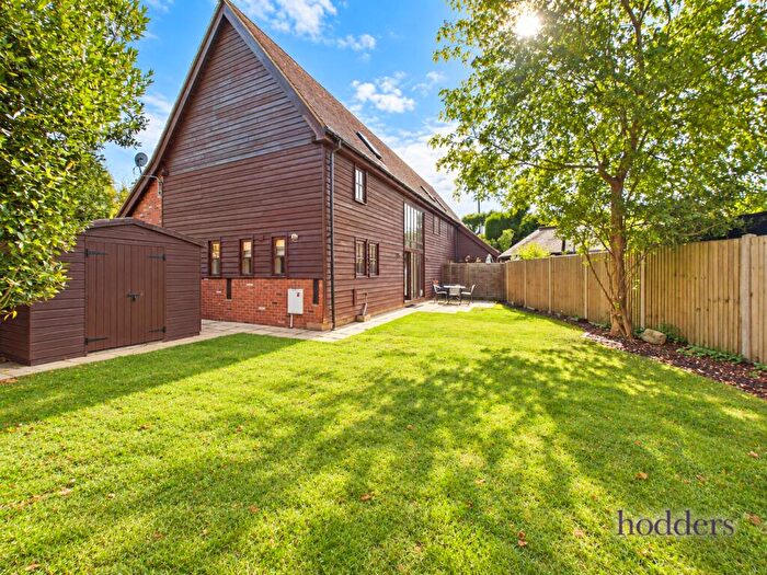3 Bedroom Semi-Detached House For Sale In Addlestone, Surrey, KT15