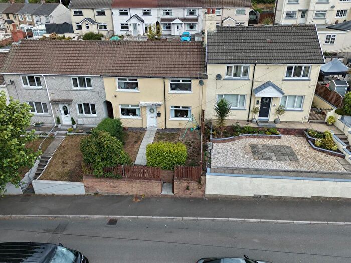 3 Bedroom Semi-Detached House For Sale In Fflorens Road, Treowen, Caerphilly County Borough, NP11