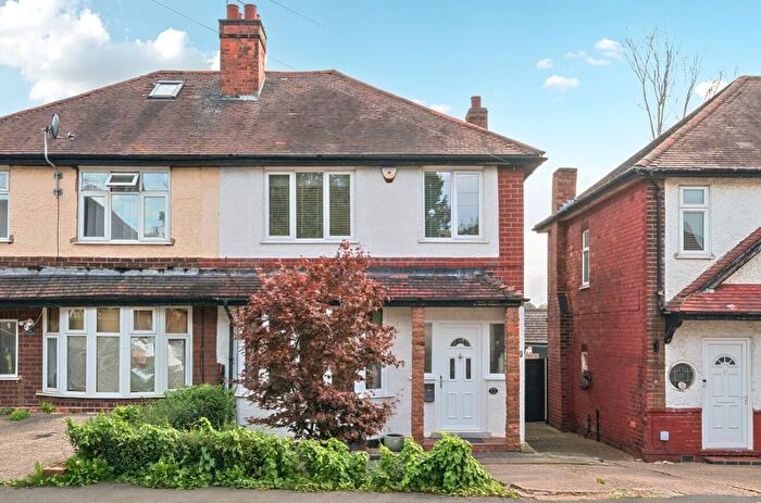 3 Bedroom Semi-Detached House For Sale In Trowell Avenue, Wollaton, Nottinghamshire, NG8