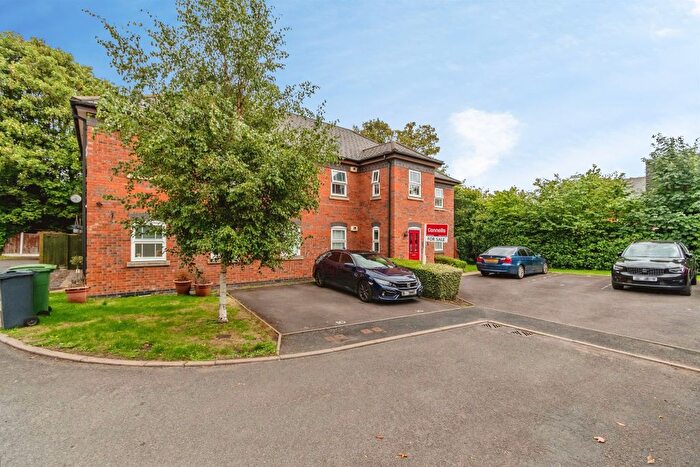 2 Bedroom Flat For Sale In Drayman Close, Walsall, WS1