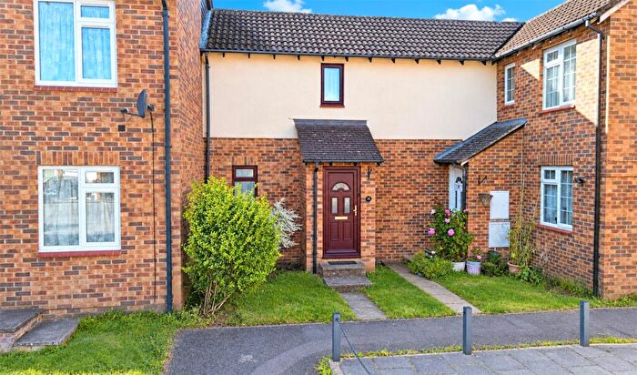 2 Bedroom Terraced House For Sale In Sweet Briar Drive, Calcot, Reading, Berkshire, RG31