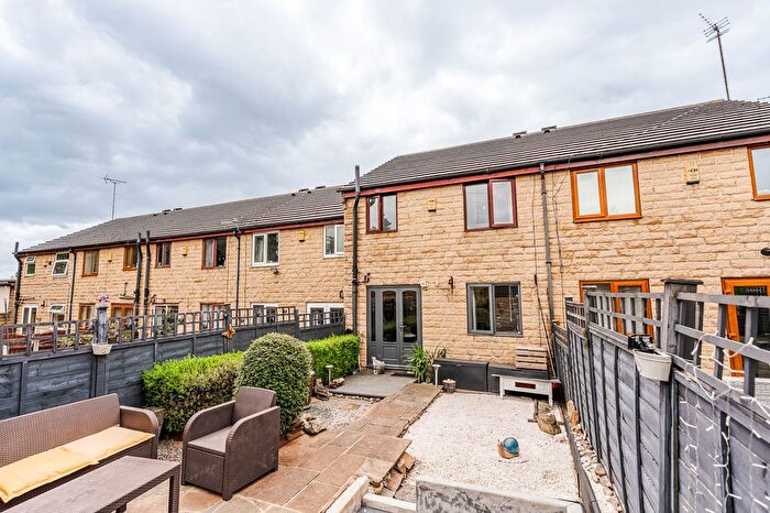 2 Bedroom Terraced House For Sale In Ings Road, Batley, WF17