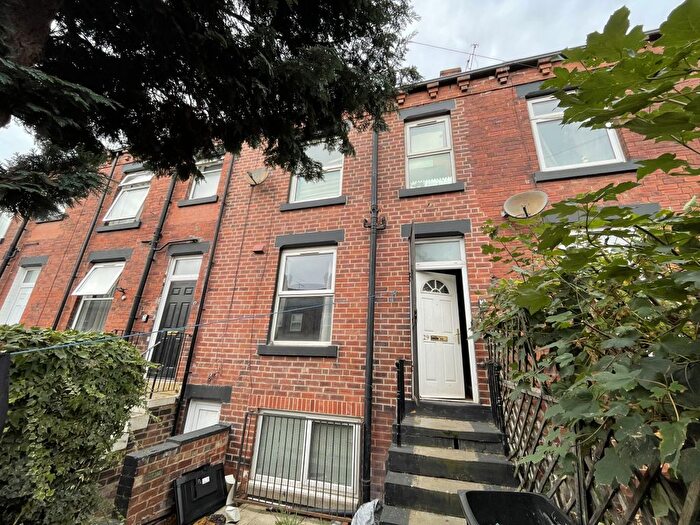 1 Bedroom Terraced House For Sale In Arthington Terrace, Leeds, LS10