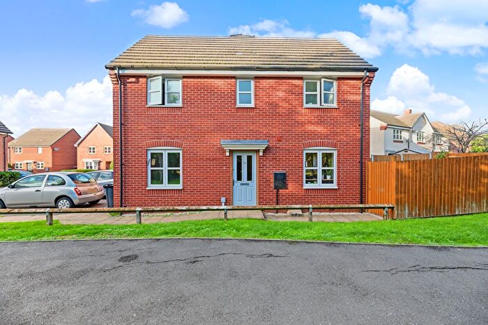 3 Bedroom Semi-Detached House For Sale In Teeswater Close, Long Lawford, Rugby, CV23