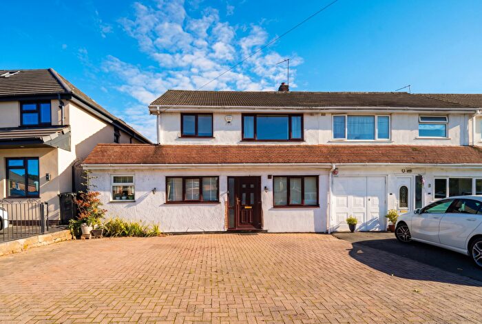 4 Bedroom Semi-Detached House For Sale In Yardley Wood Road, Yardley Wood, B14