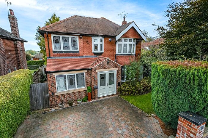 5 Bedroom Detached House For Sale In Sandhill Oval, Leeds, West Yorkshire, LS17
