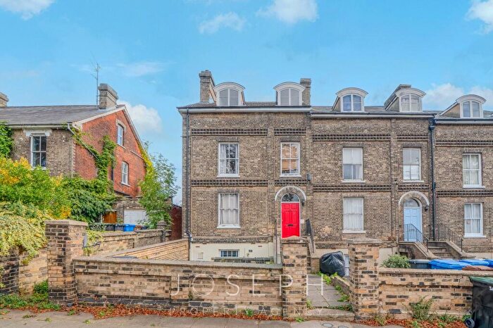 2 Bedroom Flat To Rent In Christchurch Street, Ipswich, IP4