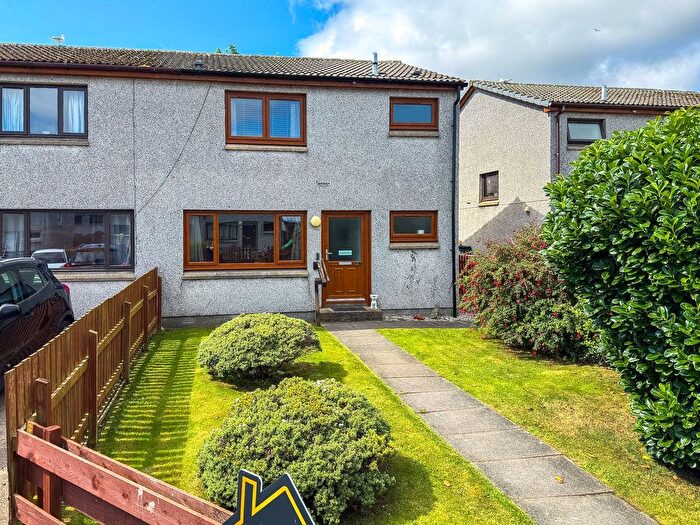3 Bedroom Semi-Detached House For Sale In Muirfield Drive, Brora, Sutherland, KW9
