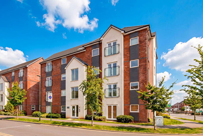 2 Bedroom Flat For Sale In Victoria Crescent, Shirley, B90
