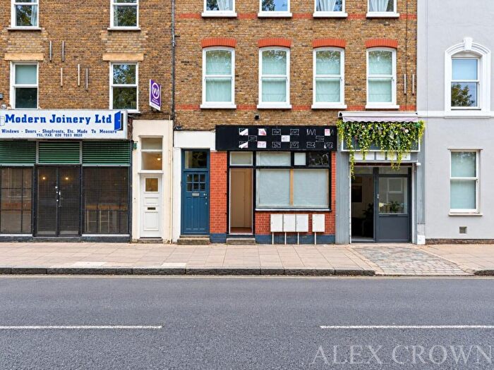 2 Bedroom Flat To Rent In Hornsey Road, Holloway, N19