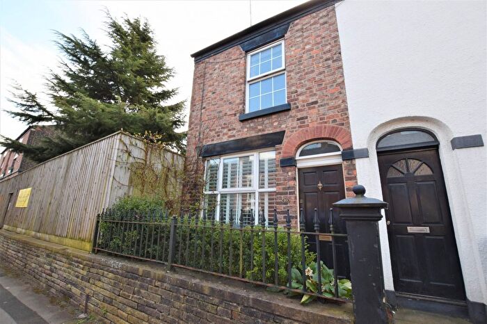 2 Bedroom Terraced House To Rent In Prestbury Road, Macclesfield, SK10