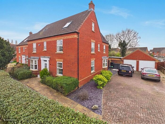 6 Bedroom Detached House For Sale In Kicks Farm Close, Bridgwater, TA7