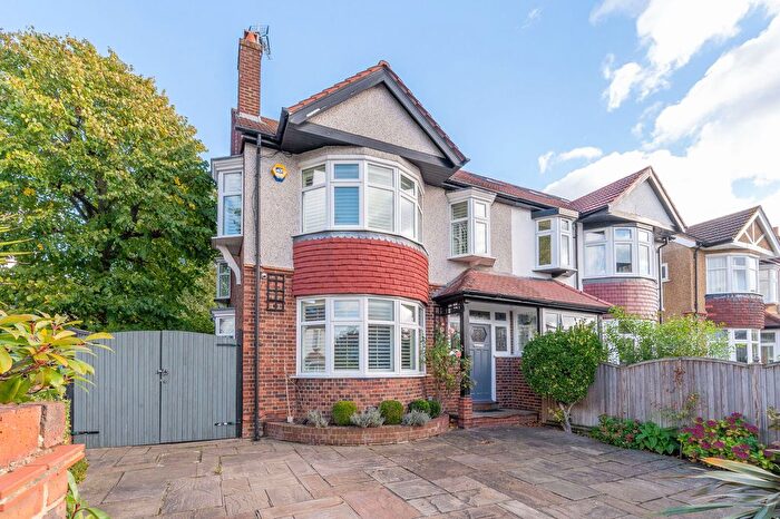 4 Bedroom Semi-Detached House To Rent In Parkway, Raynes Park, London, SW20