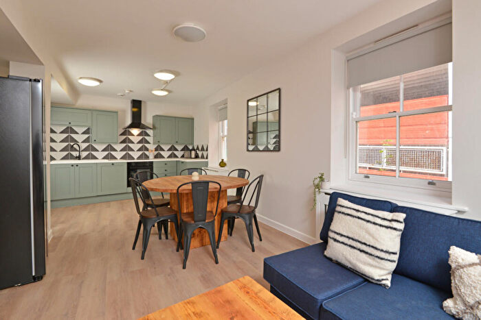 6 Bedroom Property To Rent In Flat, Isca Lofts, Exeter, EX4