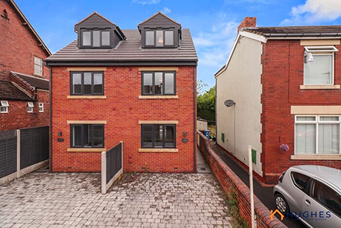 3 Bedroom Semi-Detached House For Sale In Westwood Road, High Green, Sheffield, S35