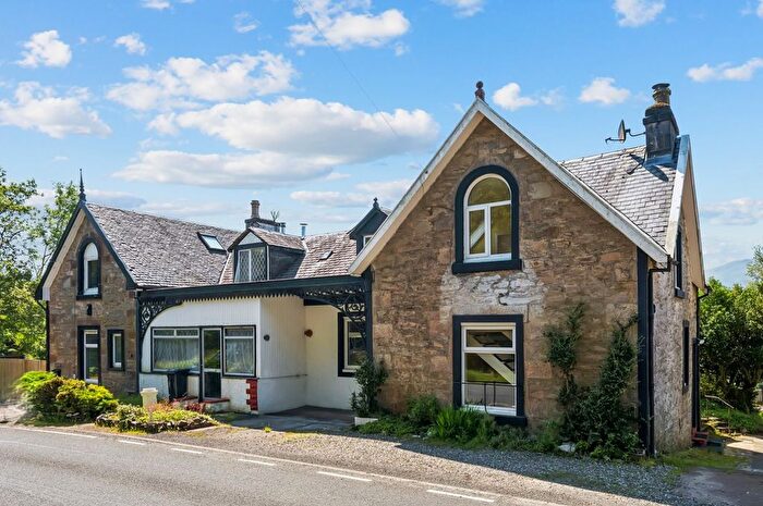 2 Bedroom Semi-Detached House For Sale In Hillview, Whistlefield, Garelochhead, Helensburgh, G84