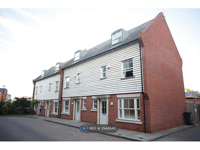 3 Bedroom End Of Terrace House To Rent In Barton Mill Road, Canterbury, CT1