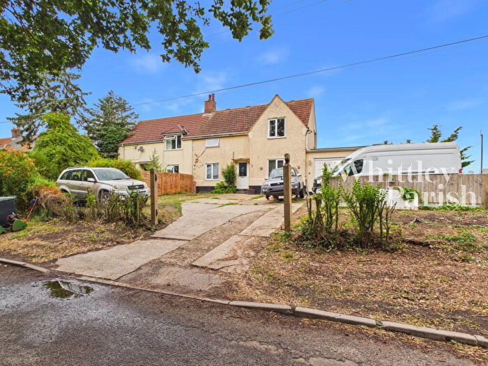 3 Bedroom Semi-Detached House For Sale In High Street, Thelnetham, Diss, IP22