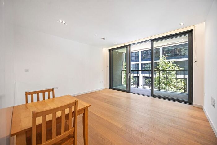 1 Bedroom Flat For Sale In Plimsoll Building, Handyside Street, Kings Cross, London, N1C