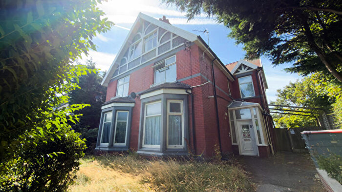 14 Bedroom Block Of Apartments For Sale In Park Road, Blackpool, FY1