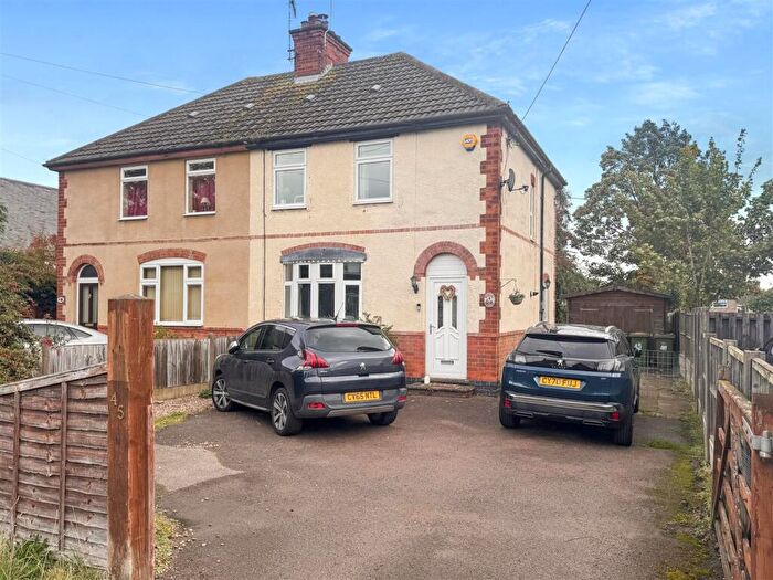 3 Bedroom House To Rent In Huncote Road, Leicester, LE9
