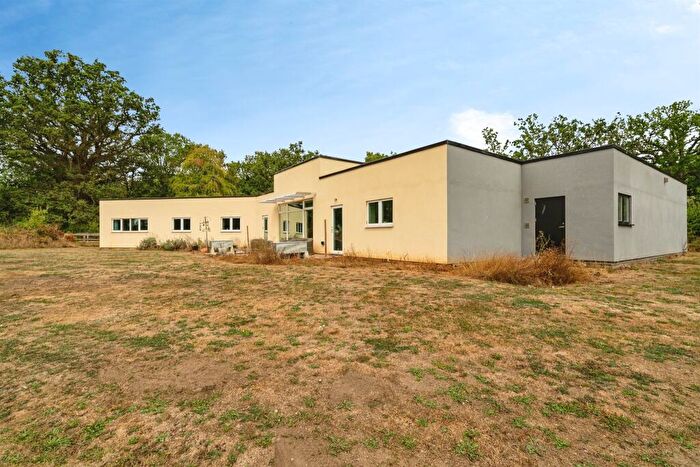 4 Bedroom Detached Bungalow For Sale In Mere Road, Stow Bedon, Attleborough, NR17