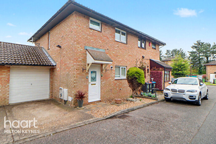 3 Bedroom Semi-Detached House For Sale In Golspie Croft, Hodge Lea, MK12