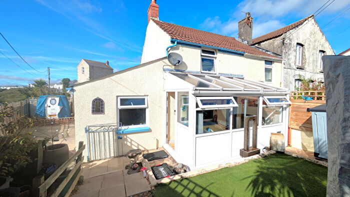 2 Bedroom End Of Terrace House For Sale In Gribbs Villa, Foxhole, PL26