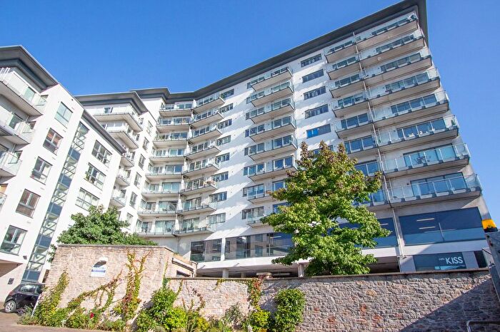 2 Bedroom Flat For Sale In Exeter Street, Plymouth, PL4