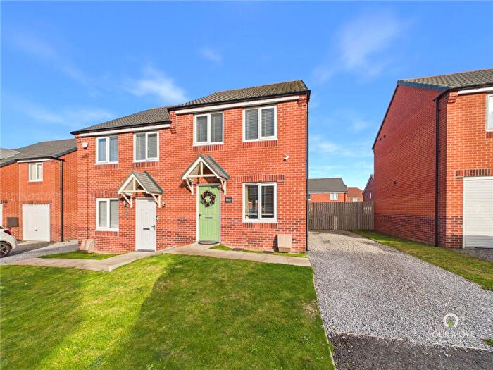 3 Bedroom Semi-Detached House For Sale In Flodden Road, Sunderland, Tyne And Wear, SR4
