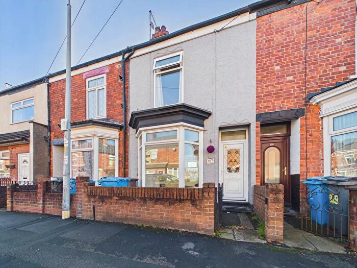 2 Bedroom Terraced House For Sale In Belvoir Street, Hull, Yorkshire, Uk, HU5