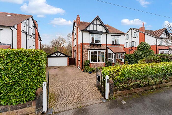 6 Bedroom Detached House For Sale In Warwick Road, Hale, Altrincham, WA15