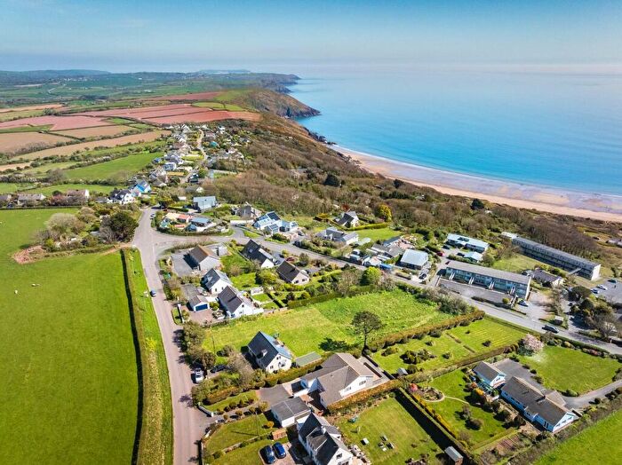 4 Bedroom Detached House For Sale In Portclew Road, Freshwater East, Pembroke, SA71
