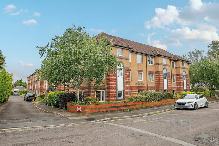 1 Bedroom Apartment For Sale In Grosvenor Road, Southampton, SO17