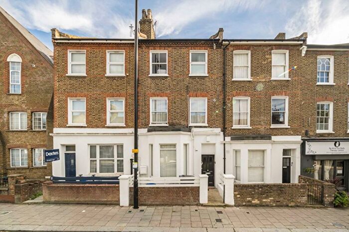 1 Bedroom Flat For Sale In Kilburn Lane, Queen's Park, W10