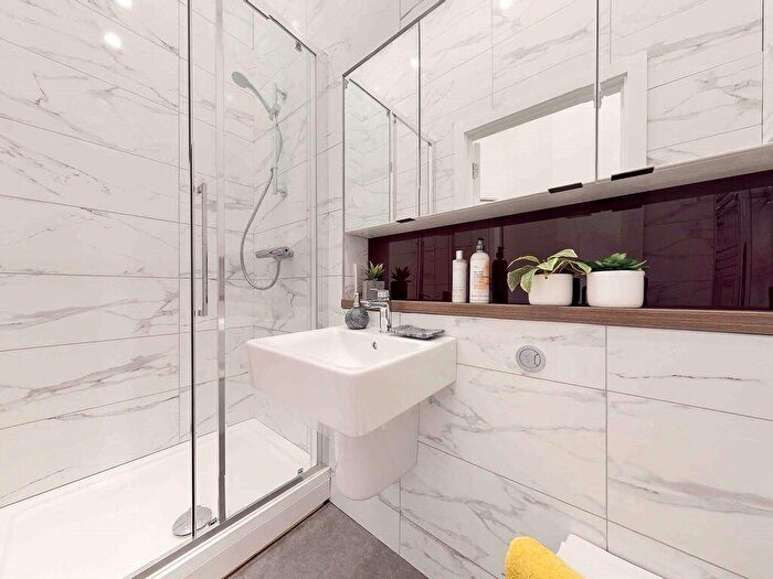 2 Bedroom Apartment To Rent In Apollo Residence, Sheffield, S1