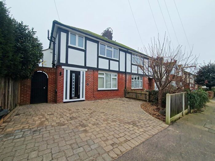 3 Bedroom Semi-Detached House To Rent In Rutland Gardens, Birchington, Kent, CT7