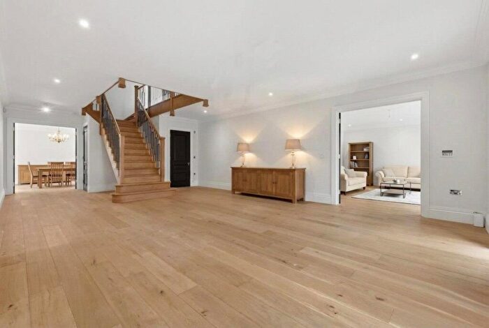 5 Bedroom Detached House For Sale In The Sherwoods, Dagwood Lane, Brentwood, CM15