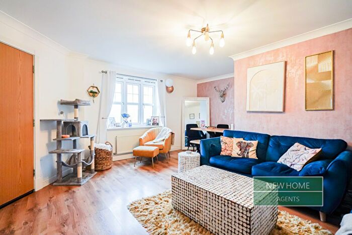 3 Bedroom Terraced House For Sale In Greenfield View Batley, WF17