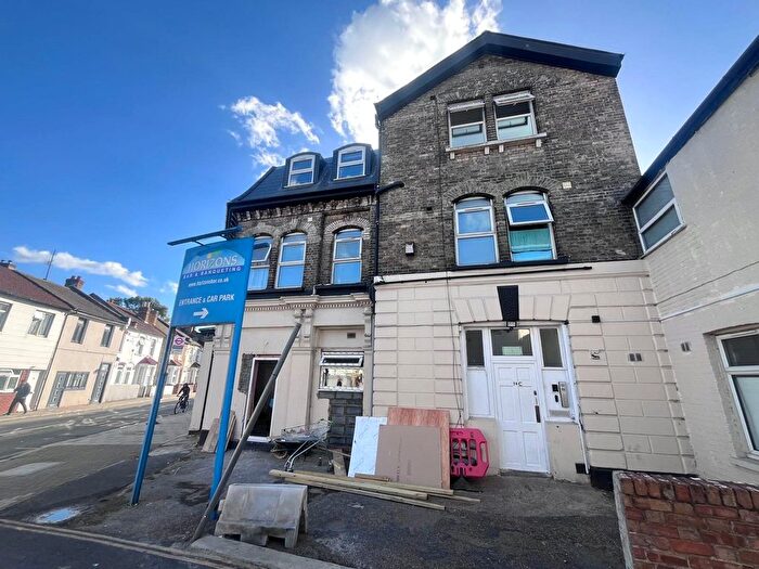 Studio To Rent In Whitton Road, Hounslow, TW3