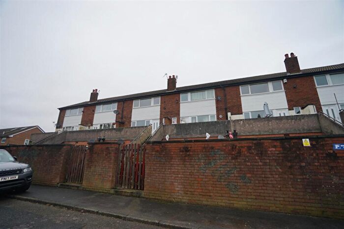 3 Bedroom Apartment To Rent In Ladyshore Road, Little Lever, Bolton, BL3