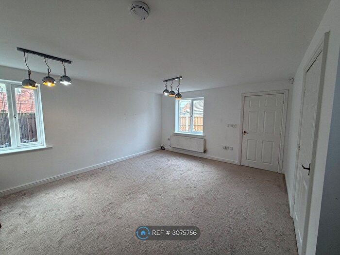 2 Bedroom Flat To Rent In Thurnscoe, Rotherham, S63
