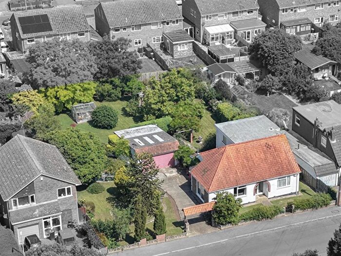 4 Bedroom Bungalow For Sale In Gainsborough Drive, Herne Bay, CT6