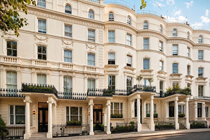 2 Bedroom Flat For Sale In London, W2