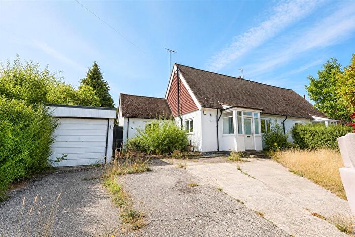 3 Bedroom Semi-Detached Bungalow For Sale In Woodside Road, Sundridge, Sevenoaks, TN14