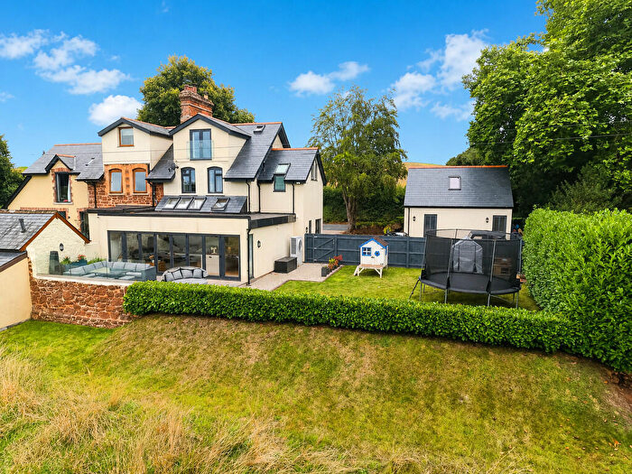 4 Bedroom Semi-Detached House For Sale In Higher Marsh Row, Exminster, EX6