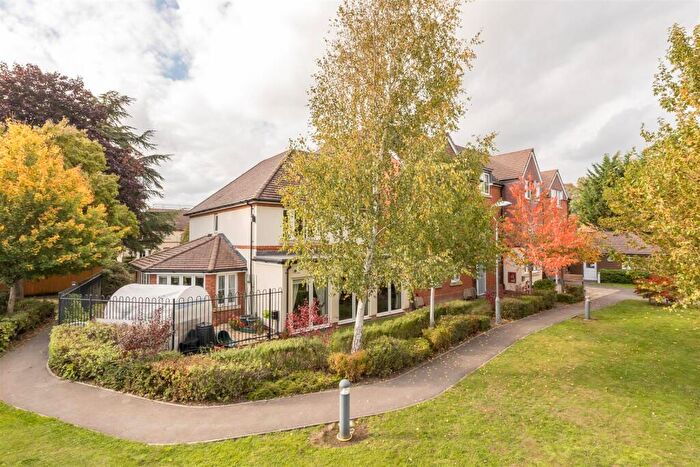 2 Bedroom Retirement Property For Sale In Icknield Place, Goring, RG8