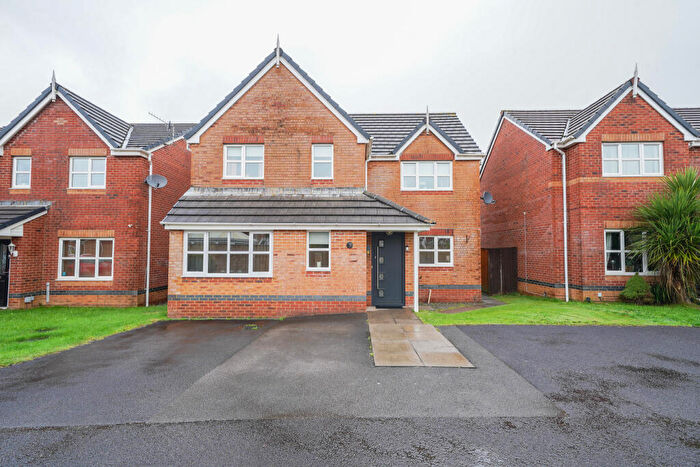 4 Bedroom Detached House For Sale In Golwg Y Waun, Swansea, SA7