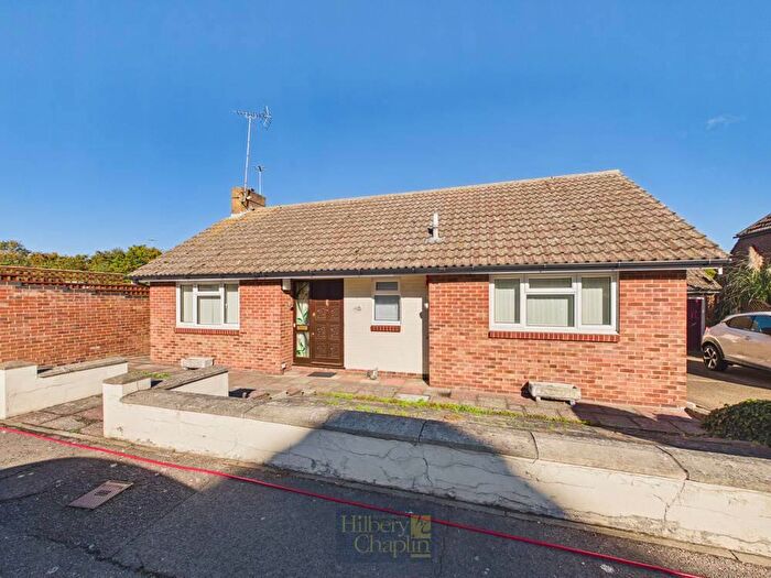 2 Bedroom Bungalow For Sale In St. Michaels Avenue, Basildon, Essex, SS13