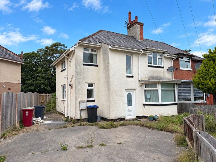 3 Bedroom Semi-Detached House For Sale In Loftos Avenue, Blackpool, Lancashire, FY4